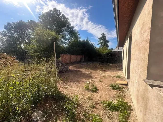 Prodej rodinného domu, Lkáň, 230 m2