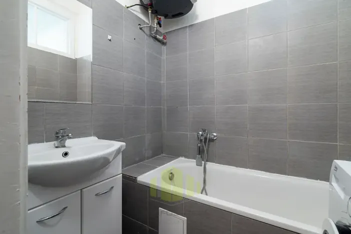 Pronájem bytu 2+kk, Olomouc, Charkovská, 48 m2