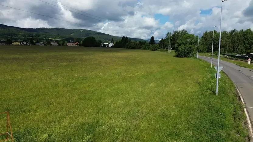 Prodej komerčního pozemku, Liberec, 13397 m2
