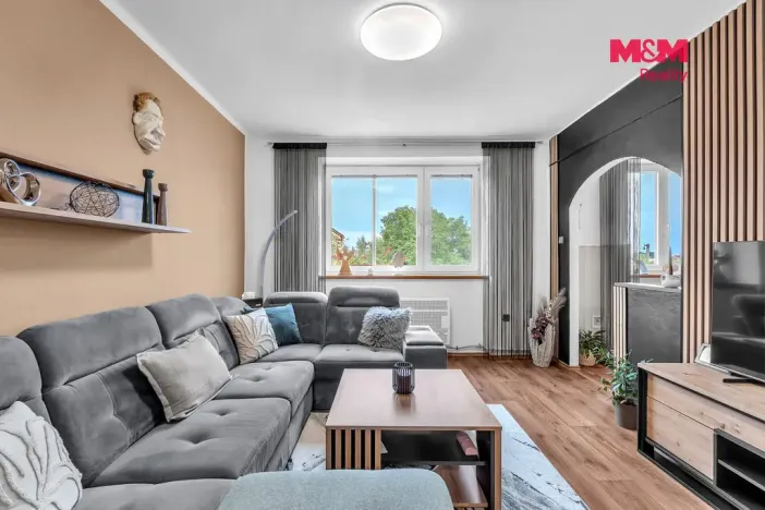 Prodej bytu 2+1, Valdice, Sídliště, 66 m2