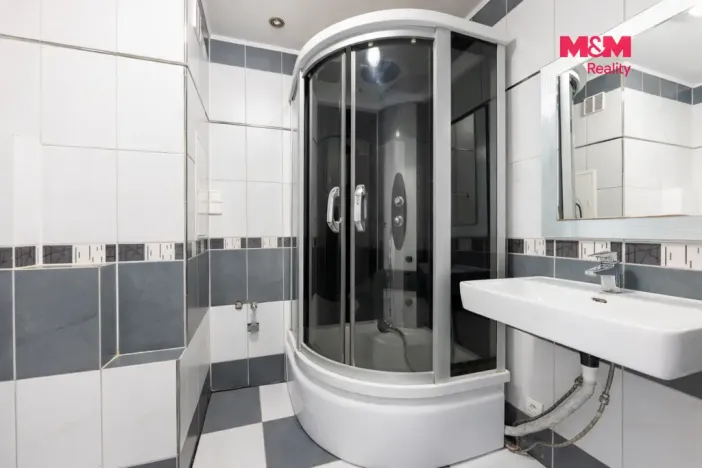 Pronájem bytu 2+1, Cheb, Boženy Němcové, 62 m2