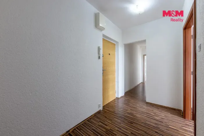 Pronájem bytu 2+1, Cheb, Boženy Němcové, 62 m2