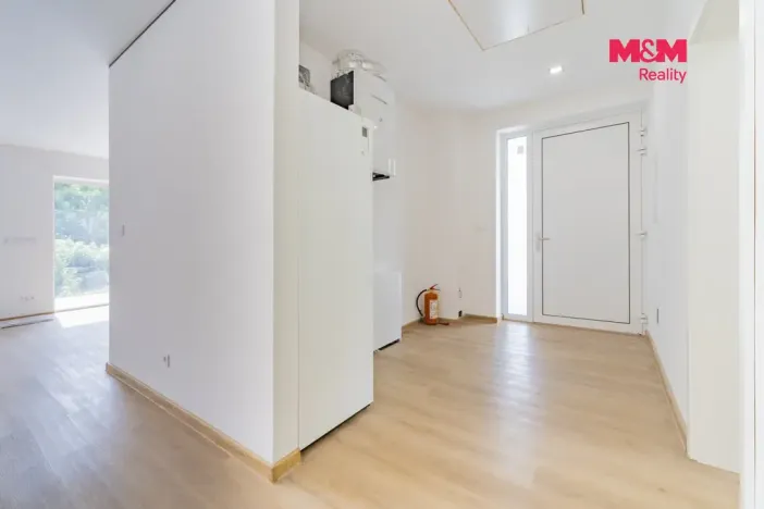 Prodej rodinného domu, Dasnice, 77 m2
