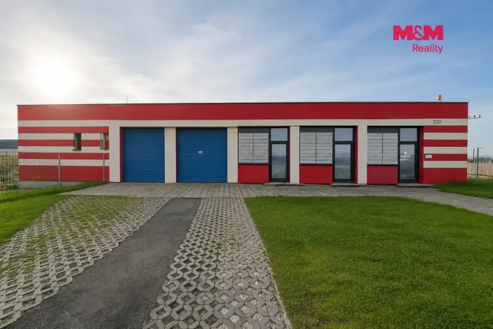 Pronájem výrobních prostor, Hradec Králové - Slatina, U Jednoty, 350 m2
