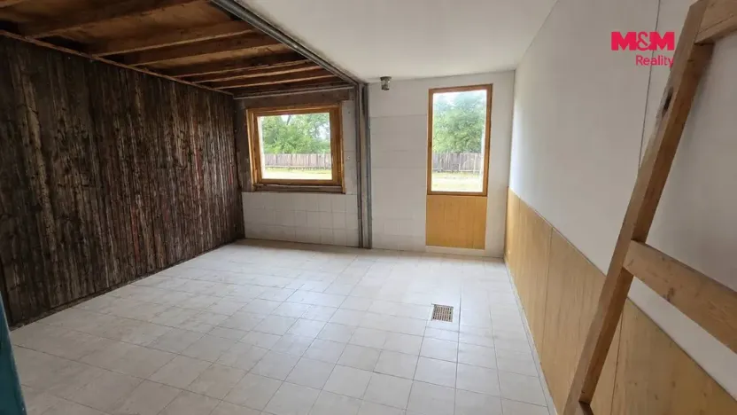 Prodej komerční nemovitosti, Chvojenec, 49 m2
