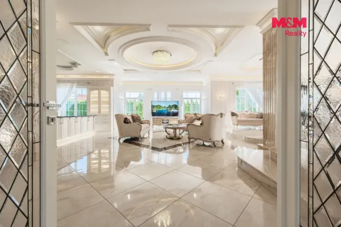 Prodej rodinného domu, Šestajovice, U Váhy, 356 m2