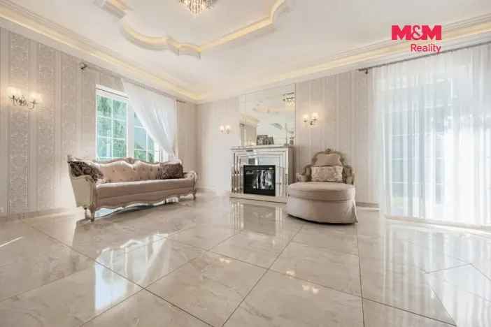 Prodej rodinného domu, Šestajovice, U Váhy, 356 m2