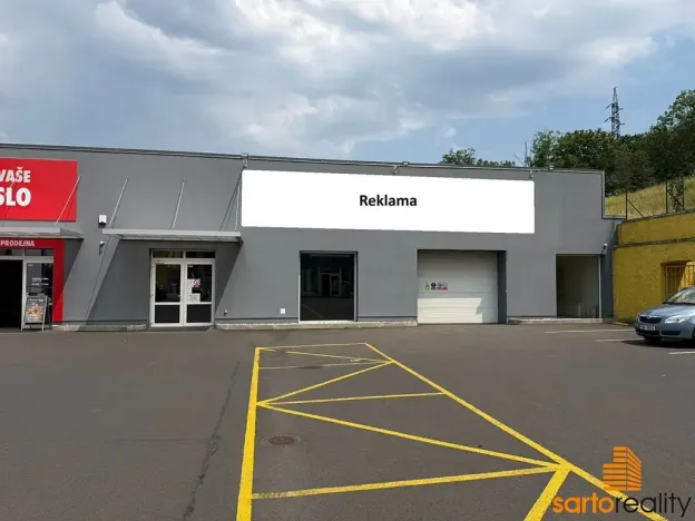Pronájem obchodního prostoru, Ústí nad Labem, Žižkova, 420 m2