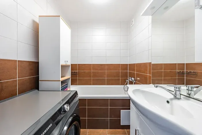 Prodej bytu 3+1, Nové Strašecí, Žižkovo náměstí, 70 m2