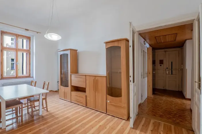 Prodej bytu 3+1, Praha - Malá Strana, Petřínská, 76 m2