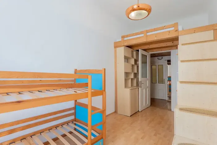 Prodej bytu 3+1, Praha - Malá Strana, Petřínská, 76 m2