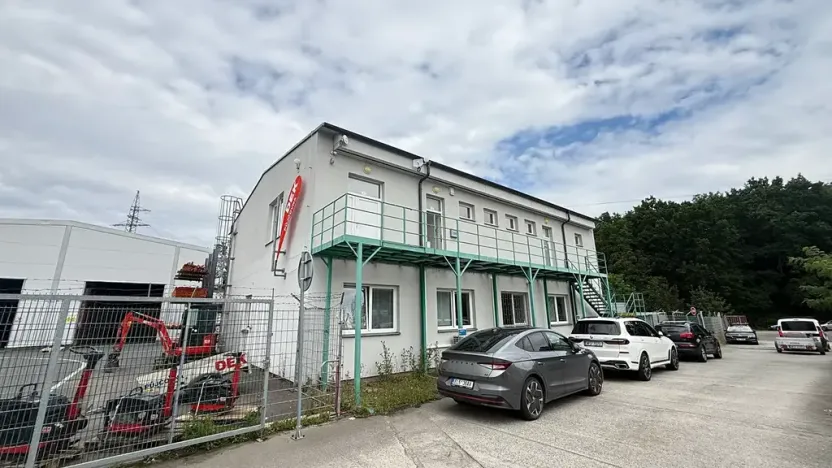 Pronájem kanceláře, Plzeň, Jateční, 230 m2