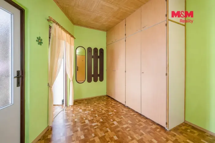 Prodej bytu 2+1, Hradec Králové - Nový Hradec Králové, třída Edvarda Beneše, 65 m2