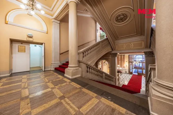 Pronájem kanceláře, Praha - Vinohrady, náměstí Míru, 54 m2