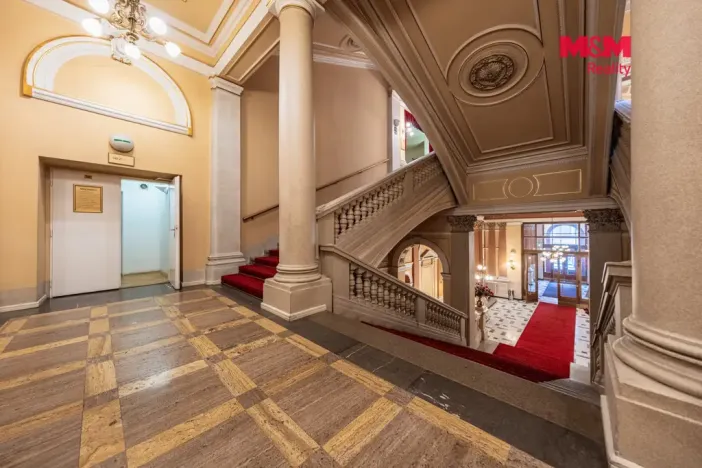 Pronájem kanceláře, Praha - Vinohrady, náměstí Míru, 41 m2