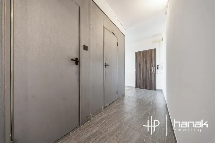Pronájem bytu 2+1, Olomouc, Černá cesta, 58 m2
