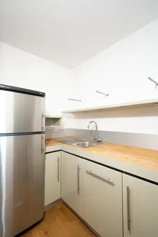 Pronájem bytu 2+kk, Praha - Nusle, Pod vilami, 100 m2