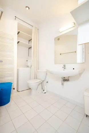Pronájem bytu 2+kk, Praha - Nusle, Pod vilami, 100 m2