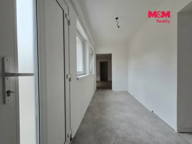 Prodej rodinného domu, Hluboké, 111 m2