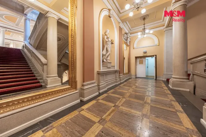 Pronájem kanceláře, Praha - Vinohrady, náměstí Míru, 32 m2