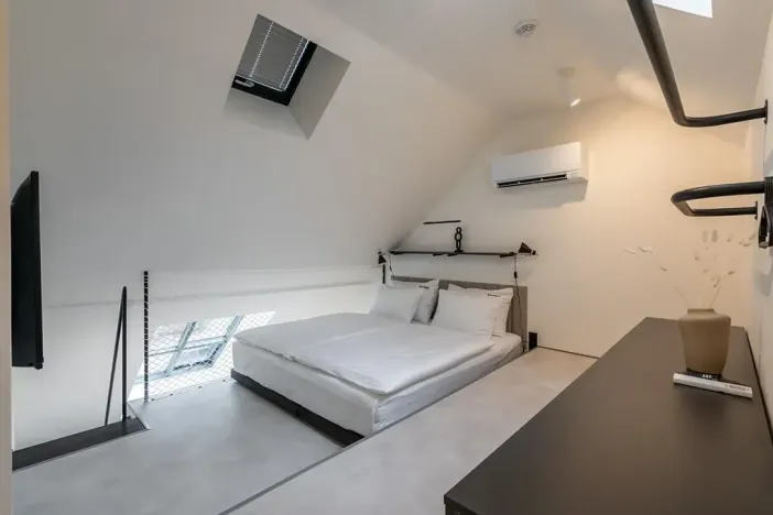 Prodej bytu 1+kk, Praha - Karlín, Prvního pluku, 31 m2