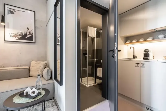 Prodej bytu 1+kk, Praha - Karlín, Prvního pluku, 21 m2