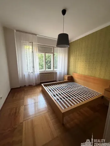 Pronájem bytu 2+kk, Praha - Bubeneč, Verdunská, 41 m2