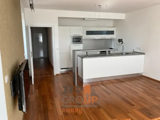 Pronájem bytu 3+kk, Zlín, Podlesí II, 84 m2