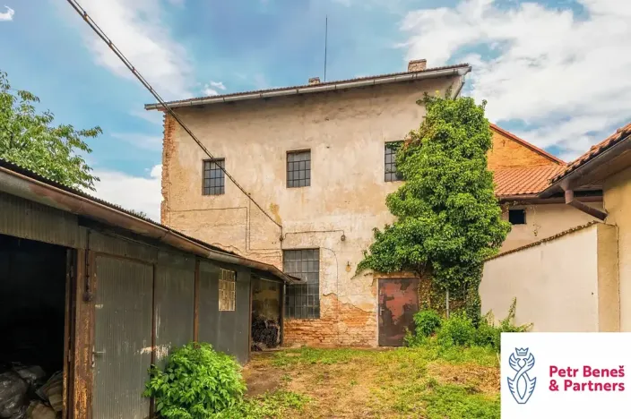 Prodej obchodního prostoru, Rakovník, Husovo náměstí, 622 m2