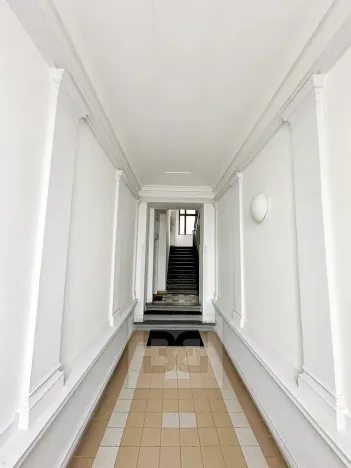 Pronájem bytu 2+kk, Praha - Malá Strana, Petřínská, 38 m2