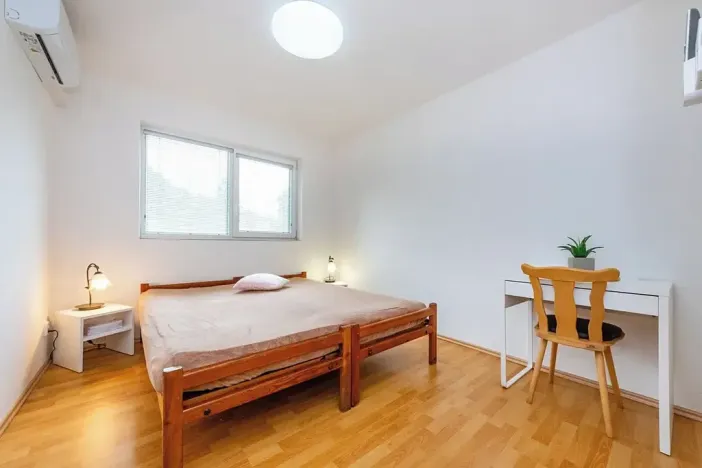 Pronájem bytu 2+kk, Měchenice, Vltavská, 30 m2