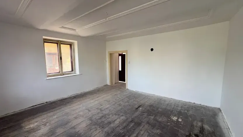 Prodej rodinného domu, Břehy, Bahníkova, 198 m2
