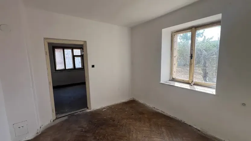 Prodej rodinného domu, Břehy, Bahníkova, 198 m2