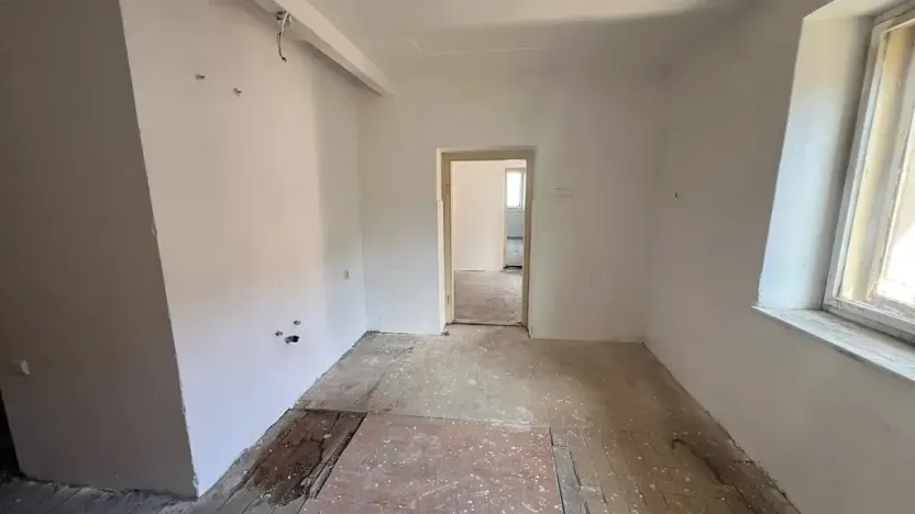 Prodej rodinného domu, Břehy, Bahníkova, 198 m2