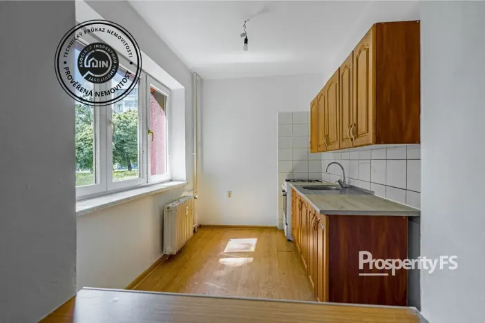 Prodej bytu 1+1, Karviná - Ráj, Školská, 35 m2