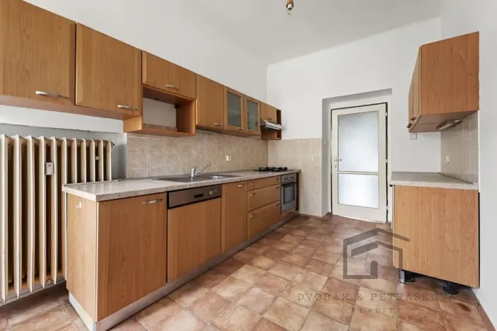 Prodej bytu 3+1, Praha - Žižkov, Biskupcova, 87 m2