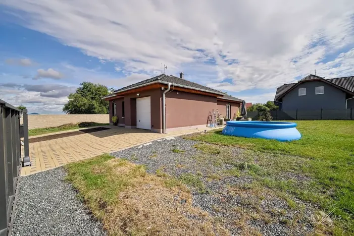 Prodej rodinného domu, Postřižín, Lišková, 150 m2
