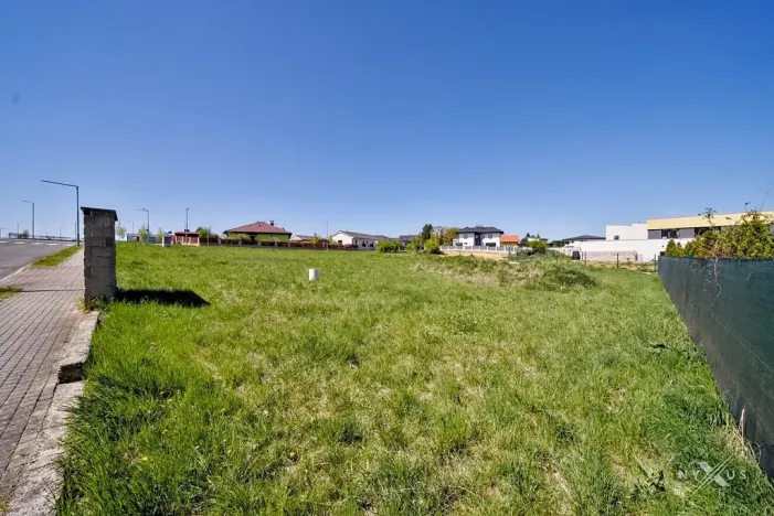 Prodej pozemku pro bydlení, Sulice, Kaštanová, 1329 m2
