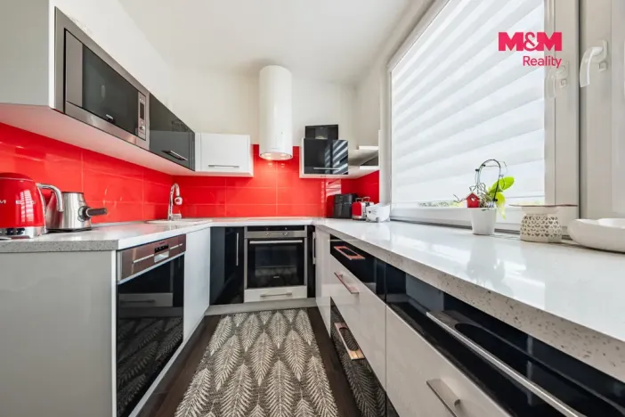 Prodej bytu 4+1, Chomutov, Zengerova, 77 m2