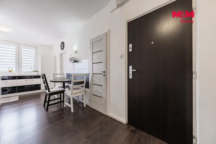 Prodej bytu 4+1, Chomutov, Zengerova, 77 m2
