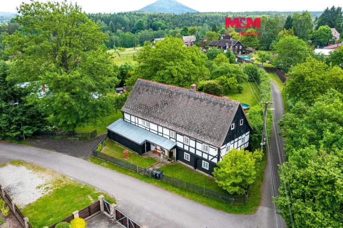 Prodej chalupy, Arnoltice, 168 m2