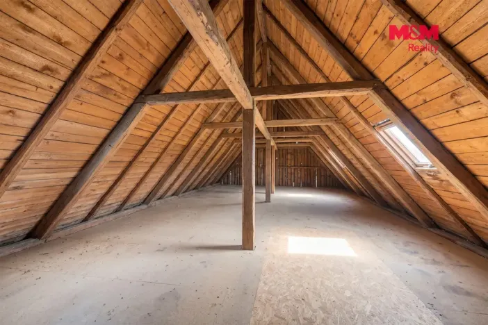 Prodej chalupy, Arnoltice, 168 m2