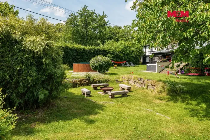 Prodej chalupy, Arnoltice, 168 m2
