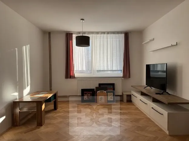 Prodej bytu 2+1, Rousínov, V Sídlišti, 61 m2