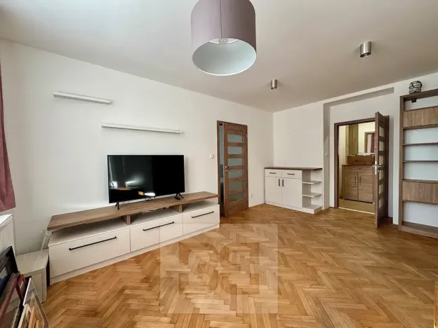 Prodej bytu 2+1, Rousínov, V Sídlišti, 61 m2