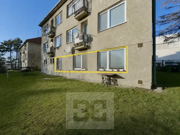Prodej bytu 2+1, Rousínov, V Sídlišti, 61 m2