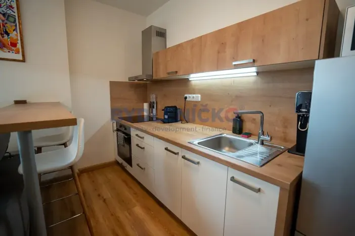 Prodej bytu 1+kk, České Budějovice, České Vrbné, 45 m2