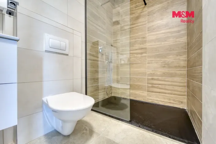Pronájem bytu 2+kk, Tlučná, Tlučenská kolonie, 37 m2