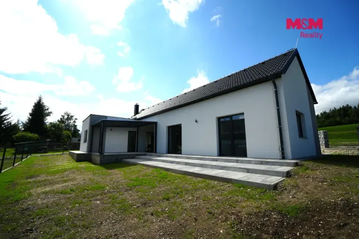 Prodej rodinného domu, Šumavské Hoštice, 180 m2