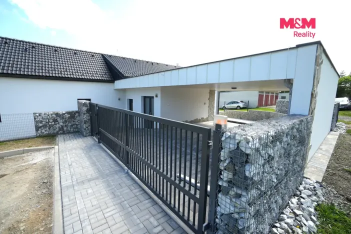 Prodej rodinného domu, Šumavské Hoštice, 180 m2